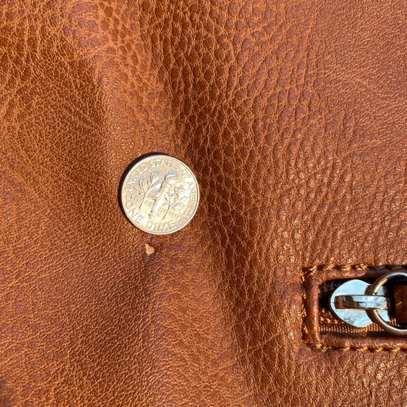 Rimen & Co. fringe handbag - Picture 5 of 5